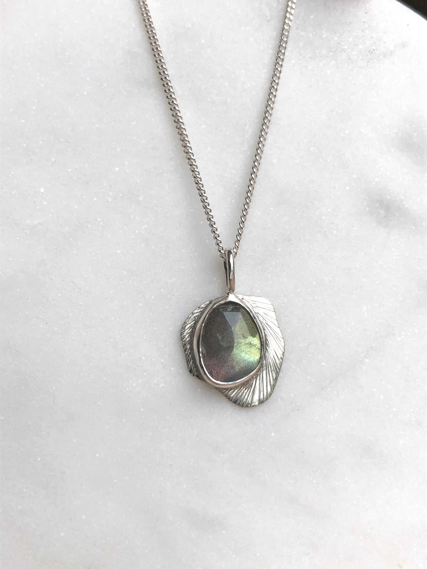 Pendant Labradorite